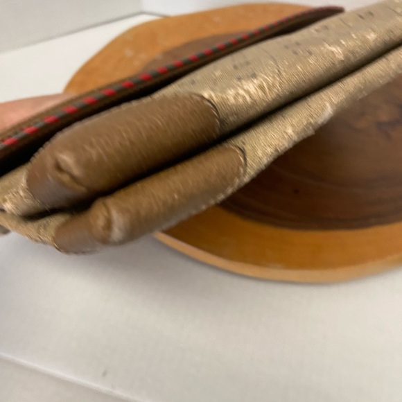 Vintage Gucci Large Fold Over Clutch - Picture 13 of 16